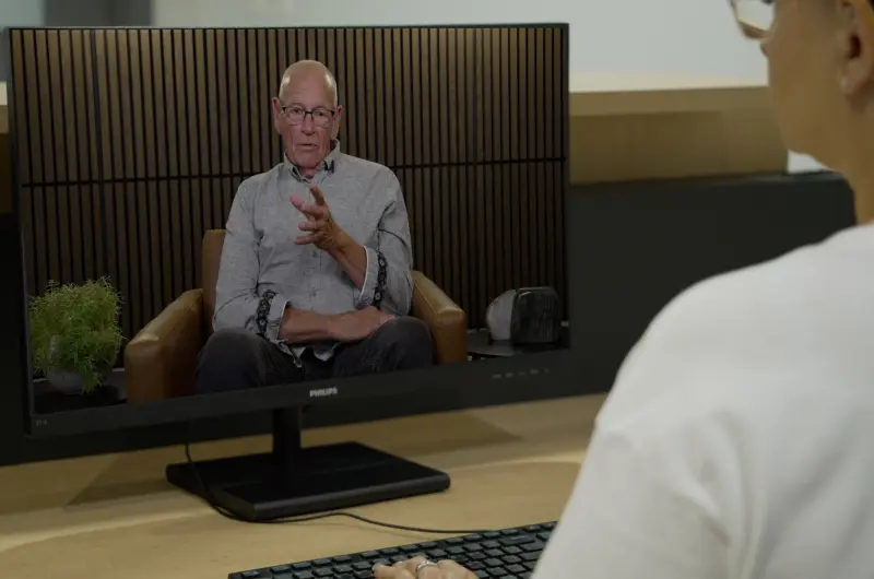 Rand on Computer 2
